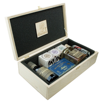Limited Edition Greek Gourmet Gift in Premium Wooden Gift Box