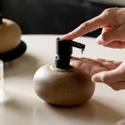 Luxury Ceramic Soap Dispenser with Ginger Lily & Ylang Ylang 300ml